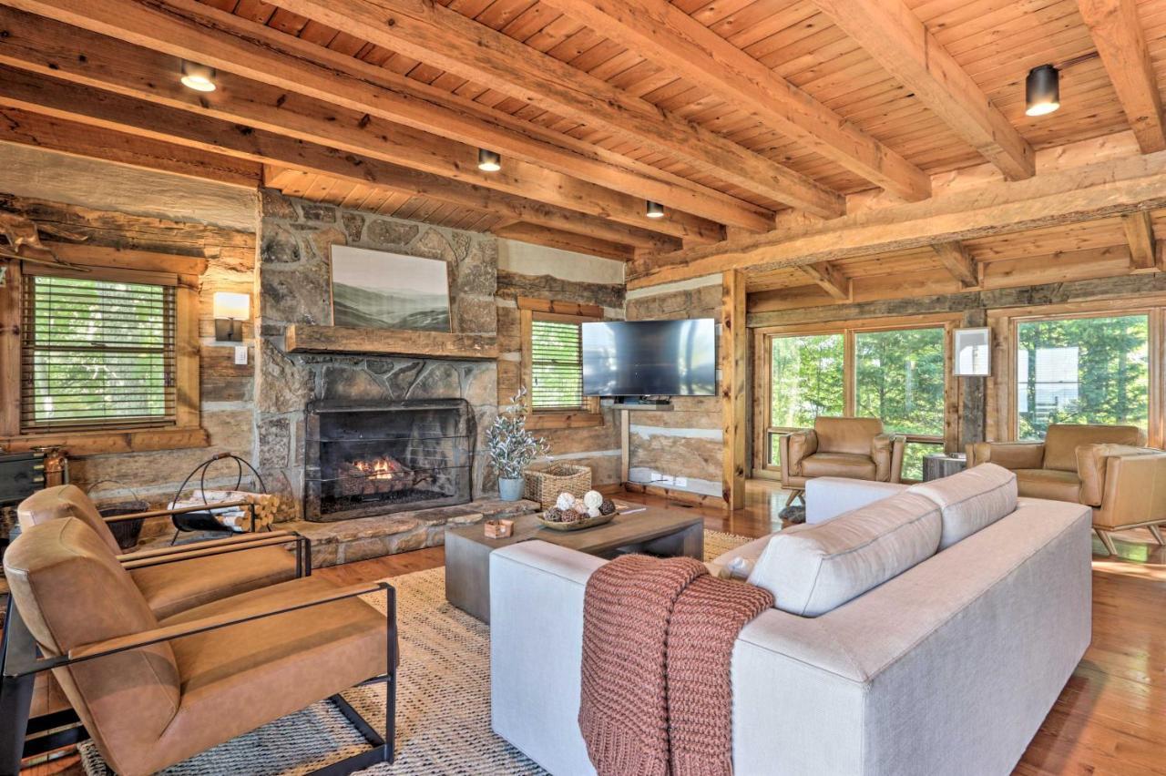 Upscale Gatlinburg Cabin Deck, Fire Pit And Hot Tub Екстериор снимка